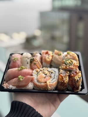 Nohm sushi bar & kaisendon by null
