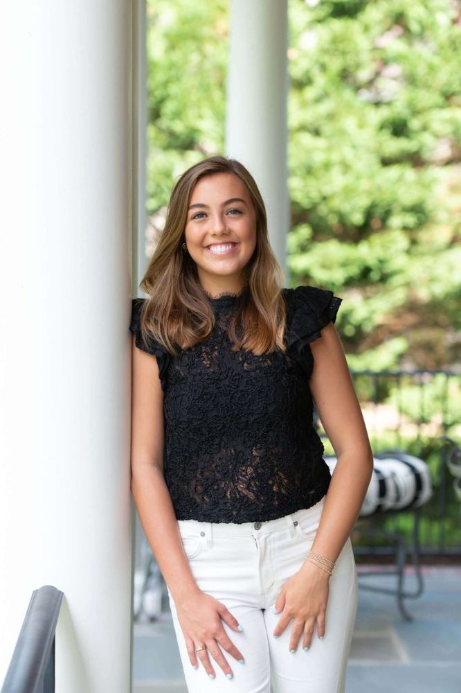 United Medical and Aesthetics Logo