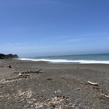 W R Hearst Memorial State Beach - Beaches Near Me - San Simeon, California W R Hearst Memorial State Beach - Beaches Near Me - San Simeon, California