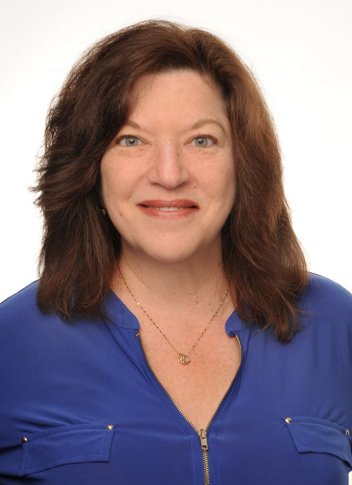 BENITA LARMER RE/MAX LEGACY Contact Agent 1300 Horizon Dr