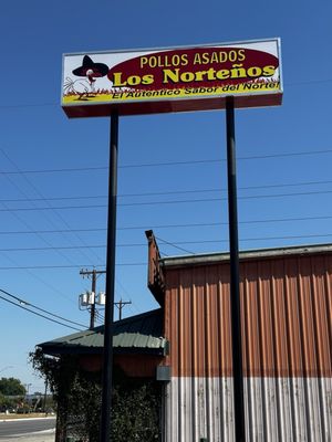 Los Norteños Pollos Asados by null