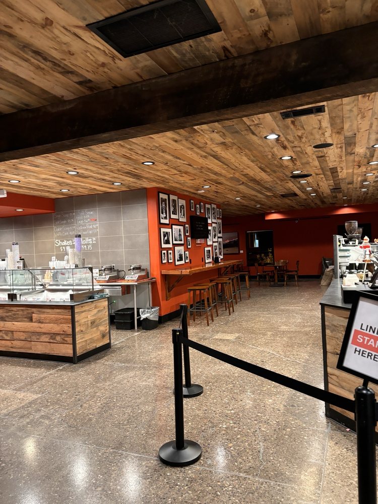 Wydaho Roasters Coffee House Logo