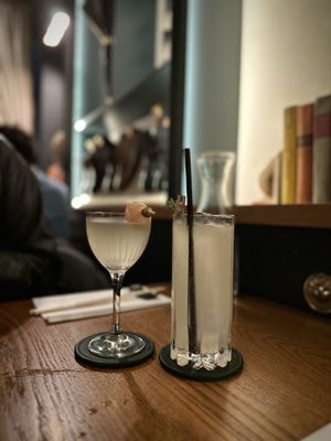 The Residence of Mr. Moto by null