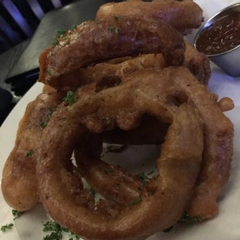 Morrison - Huge Onion rings. Kinda greasy and soggy but edible. - Gastropubs Near Me - Los Angeles, California