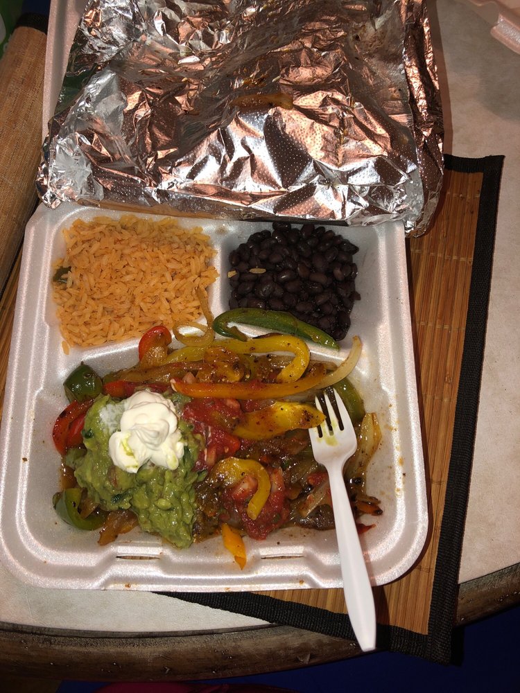 LAS CAZUELAS 140 Photos & 176 Reviews Mexican 25290 Evergreen Rd