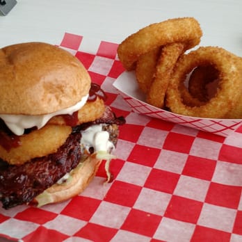 Zo's Good Burger E. Dearborn - Halal Near Me - Dearborn, Michigan