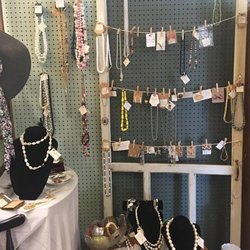 Home To Home Consignment
