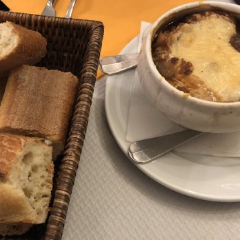 Le Relais Gascon - French onion soup - French Southwest Near Me - Paris, 75 Le Relais Gascon - French onion soup - French Southwest Near Me - Paris, 75