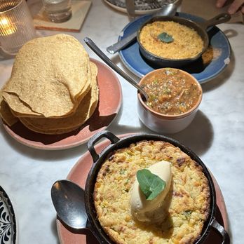 Mirate - Mexican Near Me - Los Angeles, California
