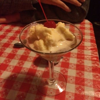 Adolfo's - Ice cream in amaretto sauce - Seafood Near Me - New Orleans, Louisiana