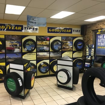 Sterling Car Care - Clean spacious customer waiting lounge with free coffee and wi-fi - Tires Near Me - New Baltimore, Michigan Sterling Car Care - Clean spacious customer waiting lounge with free coffee and wi-fi - Tires Near Me - New Baltimore, Michigan