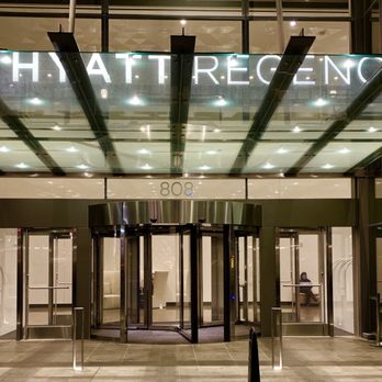Hyatt Regency Seattle - Entry portal - Hotels Near Me - Seattle, Washington