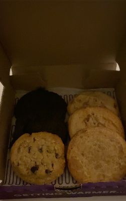 Insomnia Cookies by null