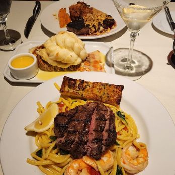 Shadowbrook - 8oz lobster tail, shrimp scampi w Sirloin, Blackened lamb - American Near Me - Capitola, California Shadowbrook - 8oz lobster tail, shrimp scampi w Sirloin, Blackened lamb - American Near Me - Capitola, California