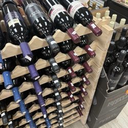 Simpson Liquor - A lot....