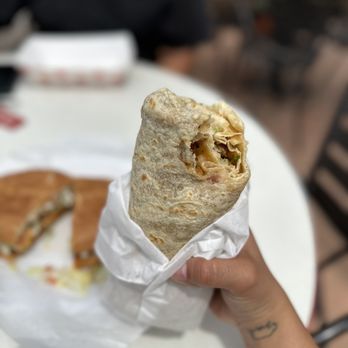Los Comales Mexican Food - Burrito Mixta Asada and pastor - Mexican Near Me - Ventura, California Los Comales Mexican Food - Burrito Mixta Asada and pastor - Mexican Near Me - Ventura, California