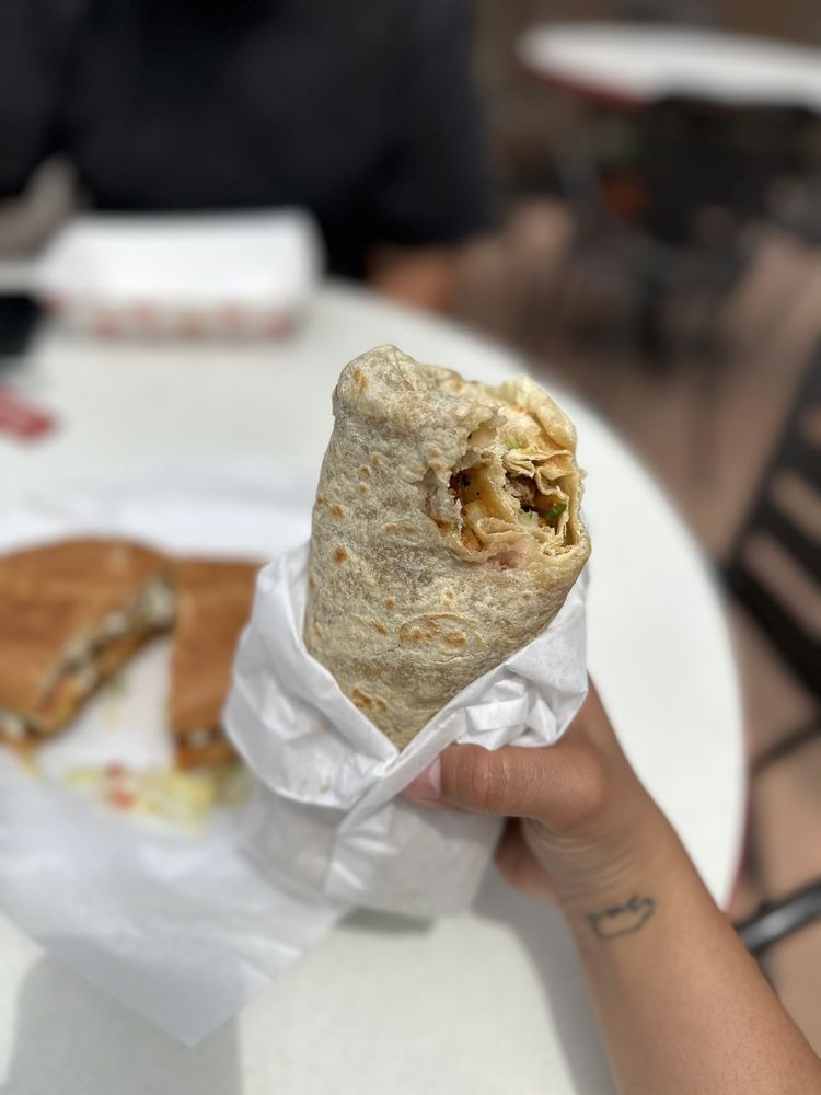 Los Comales Mexican Food