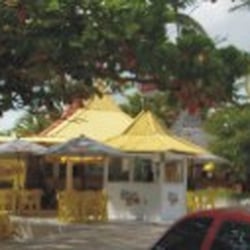 Bikinis Beach Bar