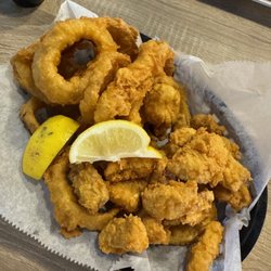Eddie's Bar & Grill - Grouper Nuggets. Awesome!