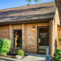 Orthodontic Specialists of Lake County - Grayslake exterior front door