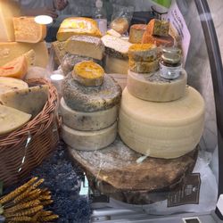 Caseificio Dicecca - Cheeses