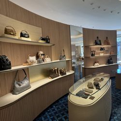 Louis Vuitton Palm Desert - LV Selection