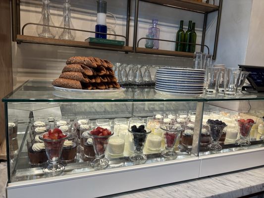 Eataly - Aventura by null