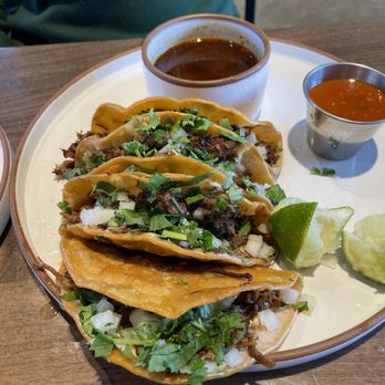 Bravis - Birria tacos - Mexican Near Me - Shakopee, Minnesota