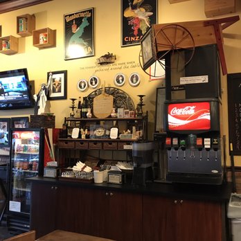 Amici's Pizza Cafe - Inside - Italian Near Me - Coconut Creek, Florida Amici's Pizza Cafe - Inside - Italian Near Me - Coconut Creek, Florida
