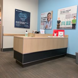 MinuteClinic at CVS - Waiting...and waiting... ;)