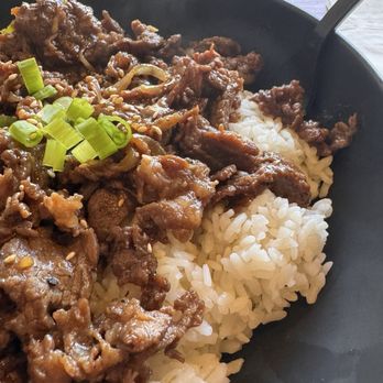 bb.q Chicken DT Riverside - Bulgogi Rice Bowl - Chicken Shop Near Me - Riverside, California bb.q Chicken DT Riverside - Bulgogi Rice Bowl - Chicken Shop Near Me - Riverside, California