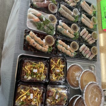 Gõ Seattle Grab & Go - Yum. Nice selection - Delis Near Me - Seattle, Washington Gõ Seattle Grab & Go - Yum. Nice selection - Delis Near Me - Seattle, Washington