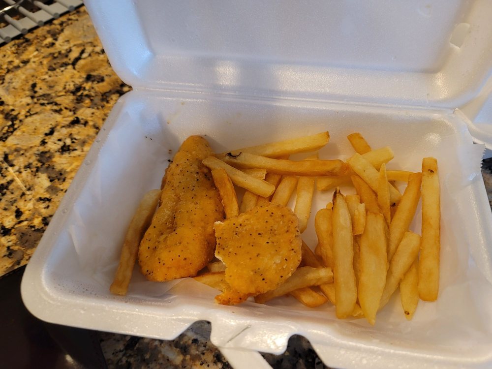 JUICY SEAFOOD Updated September 2024 37 Photos & 21 Reviews 865 N