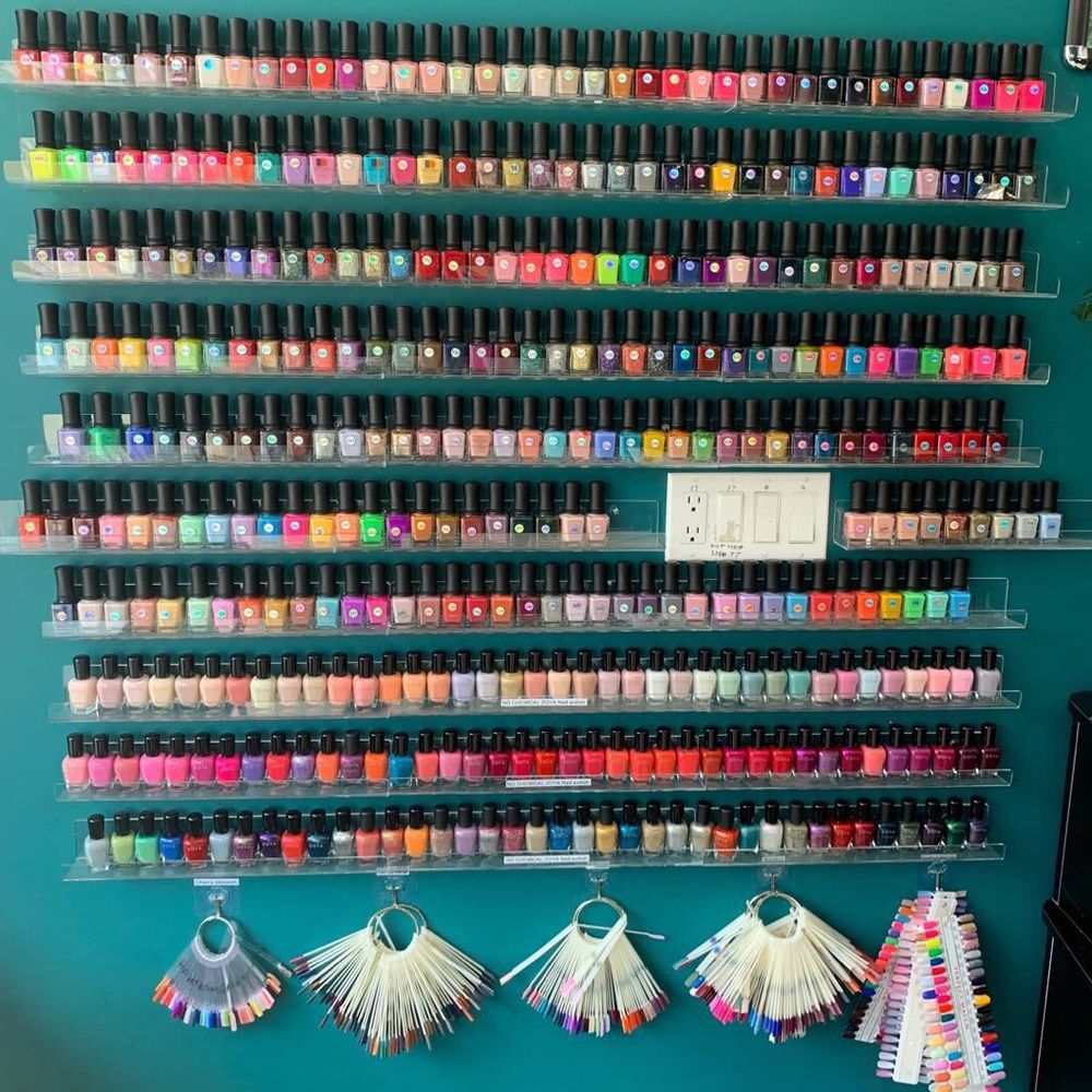 Tropical Leaf - Nail Salons Near Me - Brooklyn, New York