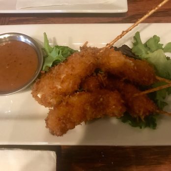 Hemingway's Tavern - New American Near Me - Melbourne, Florida