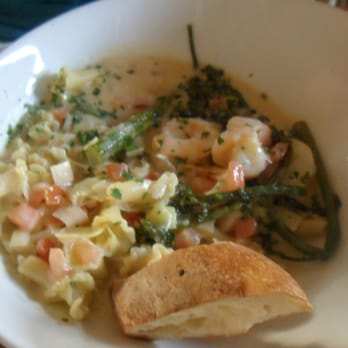 Simeon's On The Commons - shrimp campanelle with a white wine garlic sauce - New American Near Me - Ithaca, New York