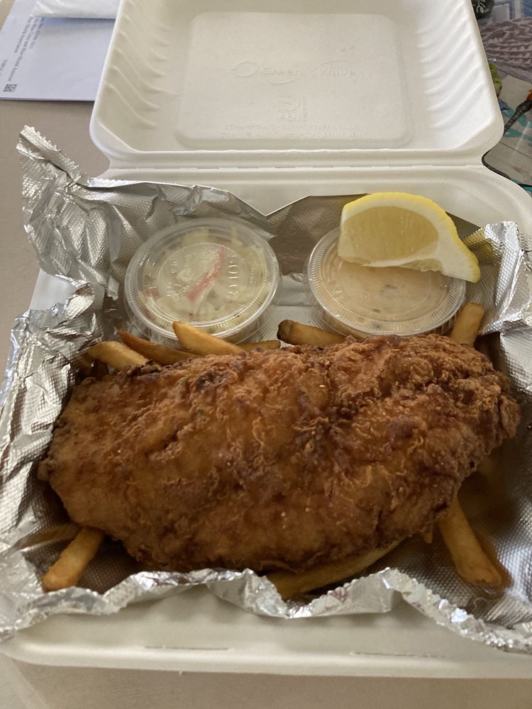 Peterson's Fish Market Logo