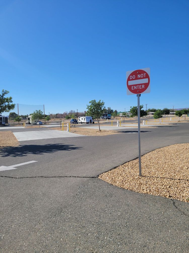 CHINA LAKE SIERRA VISTA RV PARK Updated October 2024 215 Halsey Ave