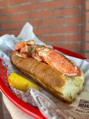 Lobster West by null