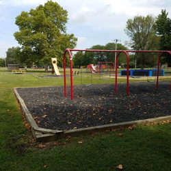 Robert Batton Park - Swings and playground