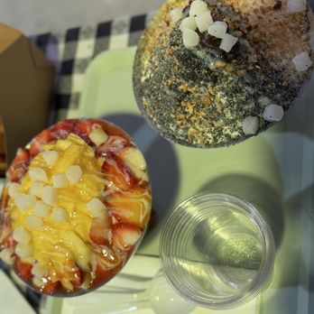 Sweet Snow - Half mango and half strawberry bingsu and half injoelme and black sesame bingsu - Desserts Near Me - Garden Grove, California Sweet Snow - Half mango and half strawberry bingsu and half injoelme and black sesame bingsu - Desserts Near Me - Garden Grove, California