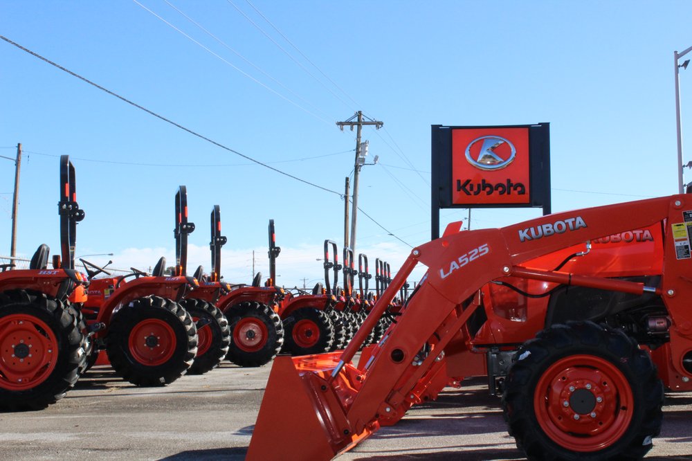 SNEAD TRACTOR Updated September 2024 1507 W Main St, Centre