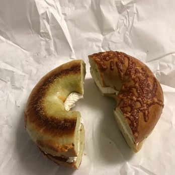 Bagel Street Cafe - Asiago Spinach Bagel w/ lite cream cheese - Bagels Near Me - Oakland, California