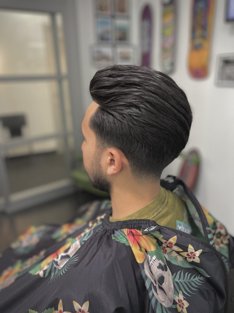 Inland Barber Studio Logo