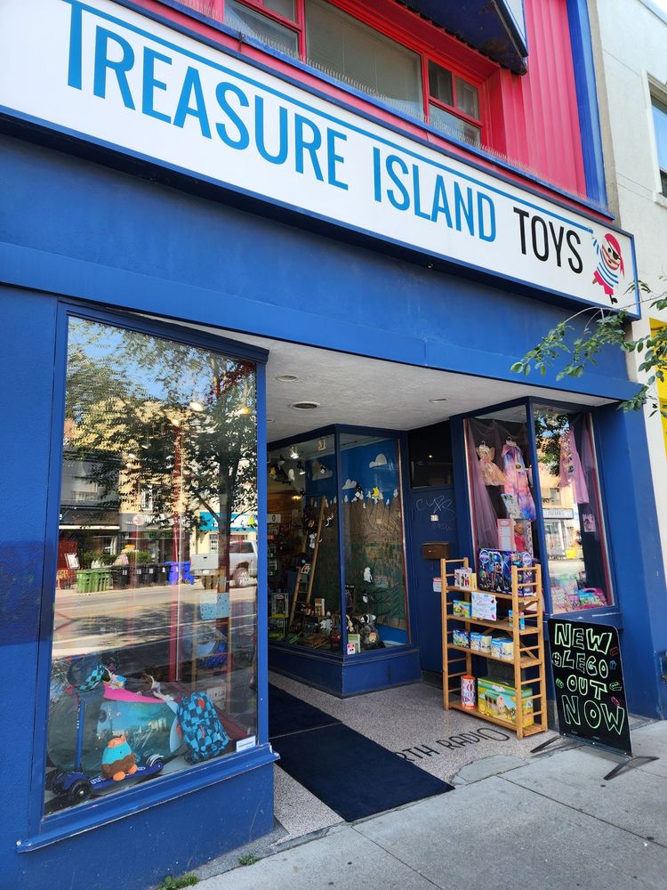 TREASURE ISLAND TOYS Updated September 2024 14 Photos 581 Danforth Avenue, Toronto