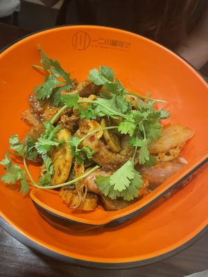 YI ER CHUAN MALATANG（SPICY HOTPOT） by null