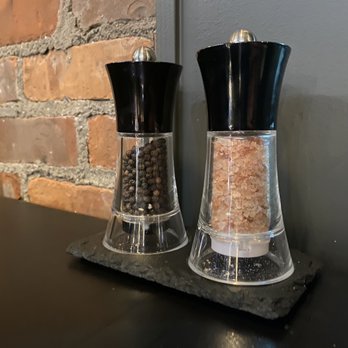 The Vault - They had pink Himalayan salt in their salt shaker. - Seafood Near Me - Wyandotte, Michigan The Vault - They had pink Himalayan salt in their salt shaker. - Seafood Near Me - Wyandotte, Michigan