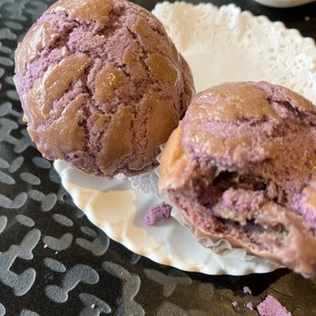 Dragon Beaux - Delicious dessert surprise.   Still warm when they dropped off at our table.  Not too sweet and an interesting texture. - Dim Sum Near Me - San Francisco, California