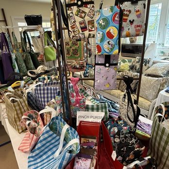 Holiday Shoppe - More lovely crafts - Arts & Crafts Near Me - Honolulu, Hawaii Holiday Shoppe - More lovely crafts - Arts & Crafts Near Me - Honolulu, Hawaii