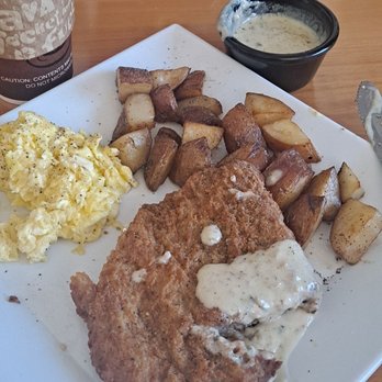 George's Cafe - Country fried steak, delicious with perfect eggs and gravy - Breakfast & Brunch Near Me - West Covina, California